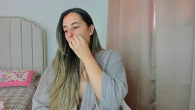 Hanna86 online show from 11/21/25, 05:00