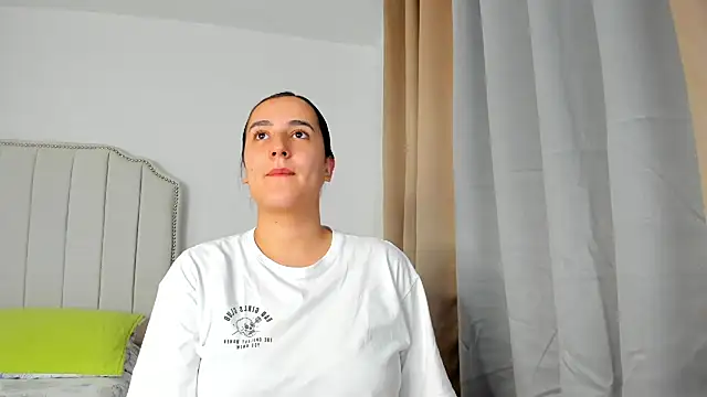 Hanna86 online show from 03/14/26, 07:52