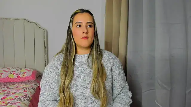 Hanna86 online show from 04/15/26, 01:23