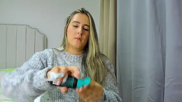 Hanna86 online show from 04/24/26, 01:08