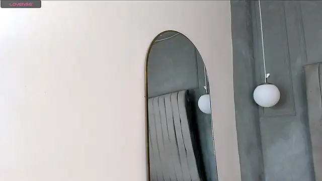 AmyOlimpo online show from 01/26/25, 04:20