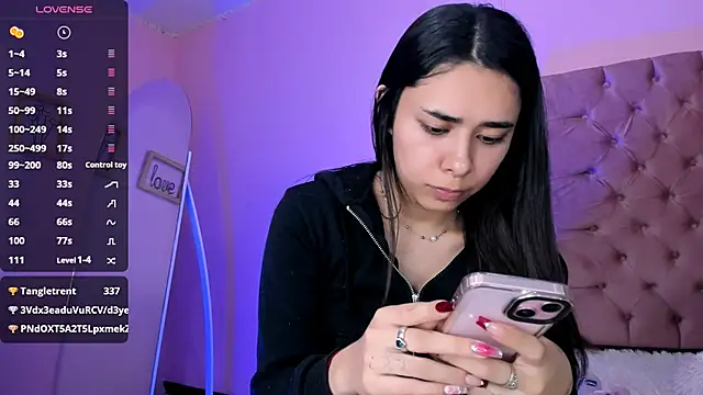 AmyOlimpo online show from 02/20/25, 03:23