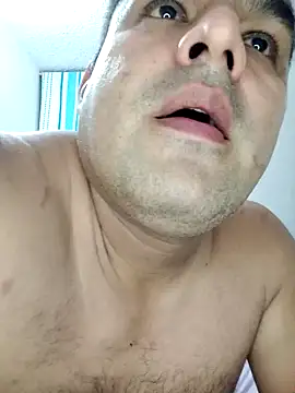 Snapshot of Angeelus2 chatting on 12/20/24, 12:52 Angeelus2 online show from 12/20/24, 12:52