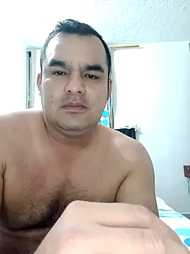 Snapshot of Angeelus2 chatting on 03/09/25, 02:29 Angeelus2 online show from 03/09/25, 02:29