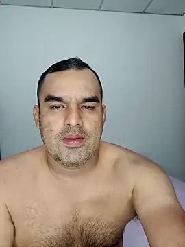 Snapshot of Angeelus2 chatting on 09/14/25, 12:54 Angeelus2 online show from 09/14/25, 12:54