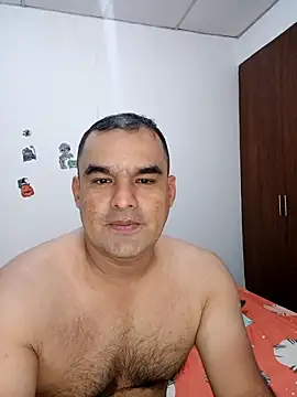 Snapshot of Angeelus2 chatting on 05/01/26, 04:33 Angeelus2 online show from 05/01/26, 04:33