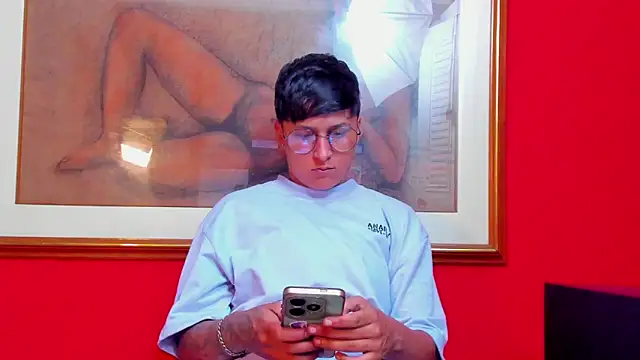 Tamarahryan online show from 04/15/26, 04:25