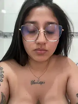 Snapshot of croftsmila chatting on 01/12/25, 07:21 croftsmila online show from 01/12/25, 07:21