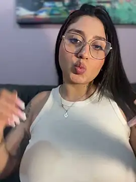 Snapshot of croftsmila chatting on 01/16/25, 04:38 croftsmila online show from 01/16/25, 04:38