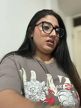 Snapshot of croftsmila chatting on 02/25/25, 03:31 croftsmila online show from 02/25/25, 03:31