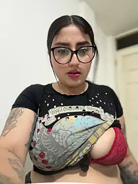 Snapshot of croftsmila chatting on 02/27/25, 04:20 croftsmila online show from 02/27/25, 04:20