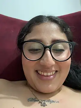 Snapshot of croftsmila chatting on 03/11/25, 04:21 croftsmila online show from 03/11/25, 04:21