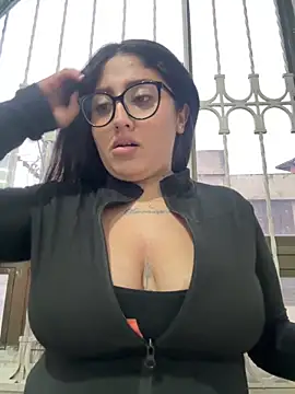 Snapshot of croftsmila chatting on 09/18/25, 10:45 croftsmila online show from 09/18/25, 10:45