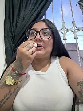 Snapshot of croftsmila chatting on 11/10/25, 10:42 croftsmila online show from 11/10/25, 10:42