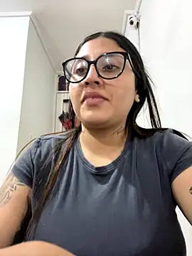 Snapshot of croftsmila chatting on 12/03/25, 01:02 croftsmila online show from 12/03/25, 01:02