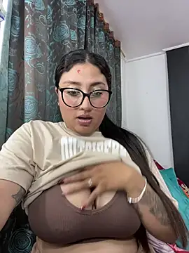 croftsmila online show from 02/16/26, 10:39