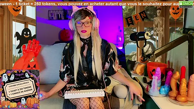 Kittychatte online show from 10/26/25, 10:32