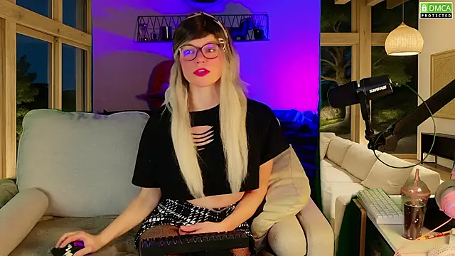 Kittychatte online show from 03/03/26, 09:21