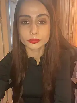 Snapshot of LaPetitechienne1 chatting on 01/16/25, 02:51 LaPetitechienne1 online show from 01/16/25, 02:51