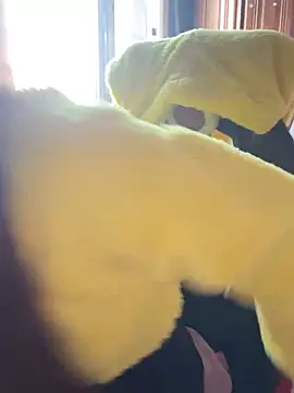 Snapshot of LaPetitechienne1 chatting on 01/20/25, 08:19 LaPetitechienne1 online show from 01/20/25, 08:19