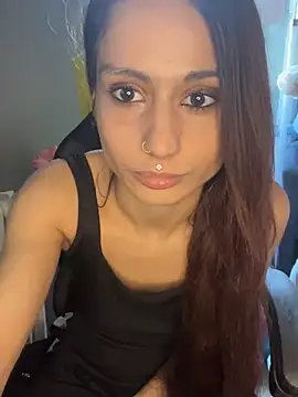 Snapshot of LaPetitechienne1 chatting on 01/21/25, 08:19 LaPetitechienne1 online show from 01/21/25, 08:19