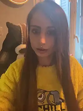 Snapshot of LaPetitechienne1 chatting on 01/30/25, 08:11 LaPetitechienne1 online show from 01/30/25, 08:11