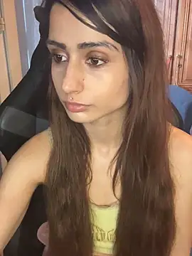 Snapshot of LaPetitechienne1 chatting on 01/31/25, 11:13 LaPetitechienne1 online show from 01/31/25, 11:13