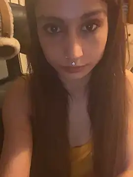 Snapshot of LaPetitechienne1 chatting on 02/03/25, 08:57 LaPetitechienne1 online show from 02/03/25, 08:57