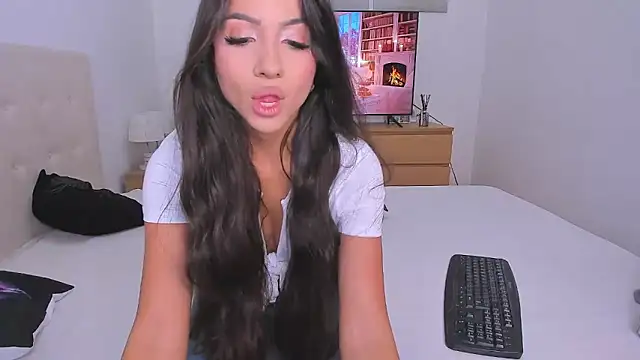 Your Girl69XXX online show from 09/25/25, 08:34