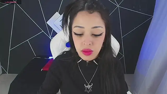 farichell online show from 10/30/25, 08:53