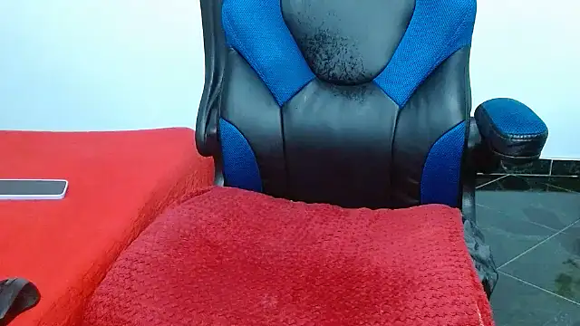 Snapshot of hannapasion chatting on 02/11/25, 02:57 hannapasion online show from 02/11/25, 02:57