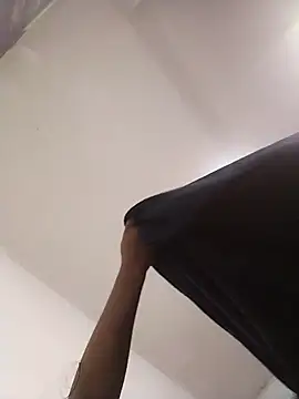 Umaru uwu online show from 11/26/25, 04:57