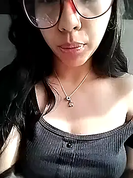 Umaru uwu online show from 03/24/26, 03:28