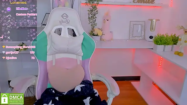 Katia Kim online show from 02/04/25, 09:28