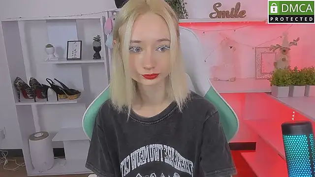 Katia Kim online show from 10/09/25, 05:38