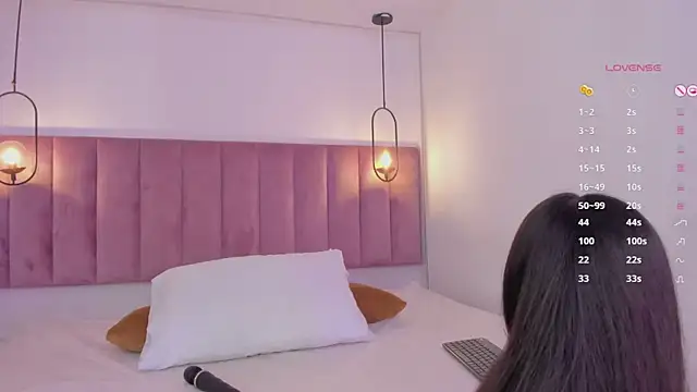 luisah  online show from 12/16/24, 12:04