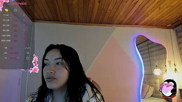 Snapshot of cristal__hot_1 chatting on 05/16/26, 05:37 cristal hot 1 online show from 05/16/26, 05:37