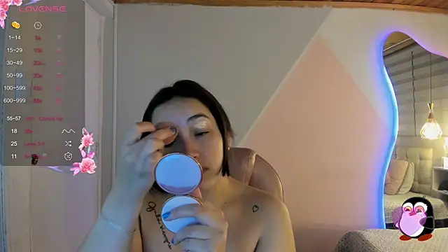 Snapshot of cristal__hot_1 chatting on 06/13/26, 05:05 cristal hot 1 online show from 06/13/26, 05:05