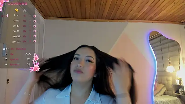 Snapshot of cristal__hot_1 chatting on 07/07/26, 06:47 cristal hot 1 online show from 07/07/26, 06:47