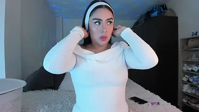 Snapshot of rosalie_lust chatting on 03/07/25, 04:13 rosalie lust online show from 03/07/25, 04:13