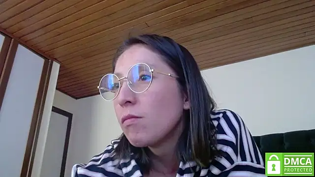 Sophi Cute online show from 01/04/25, 07:34