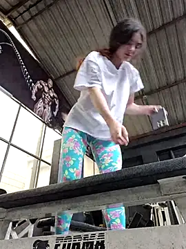 Sam Sara online show from 04/09/26, 06:57