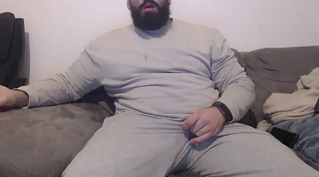 hugemachohandsome online show from 02/07/25, 04:03