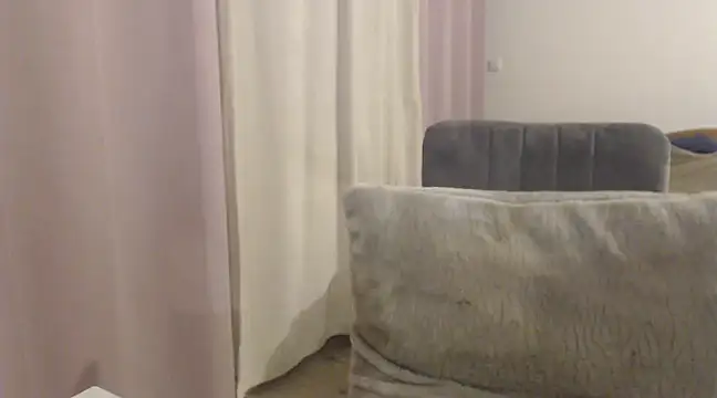 hugemachohandsome online show from 02/22/25, 07:03