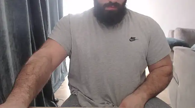 hugemachohandsome online show from 02/27/25, 11:52