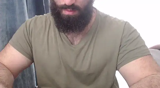 hugemachohandsome online show from 03/11/25, 11:23