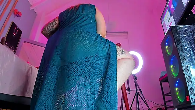 Miss Pawi online show from 03/17/26, 08:45