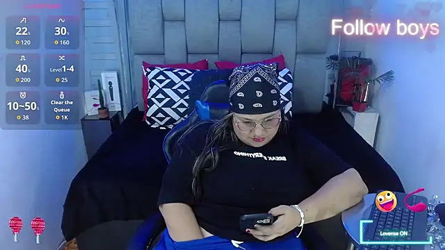 evelin zaens online show from 11/05/25, 04:34