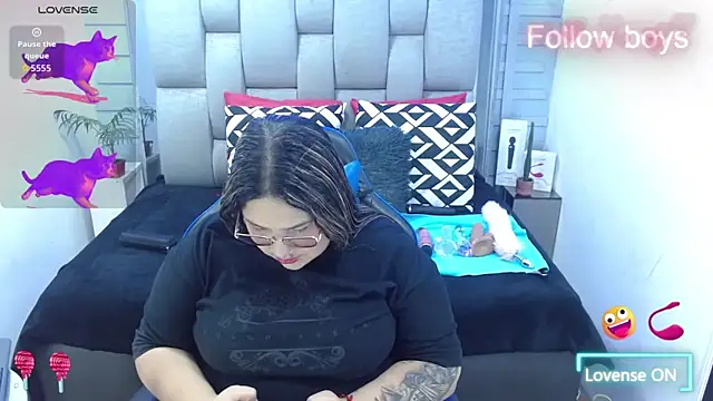 evelin zaens online show from 12/19/25, 04:41