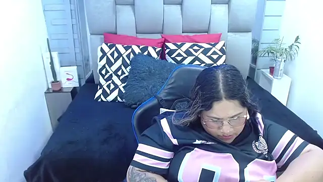 evelin zaens online show from 03/27/26, 08:26